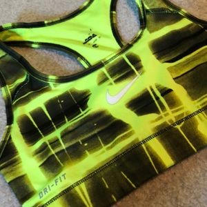 Nike Intimates & Sleepwear - Nike sports bra Nike Intimates & Sleepwear - Nike sports bra